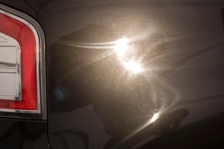 Buffer trails or holograms on car paint